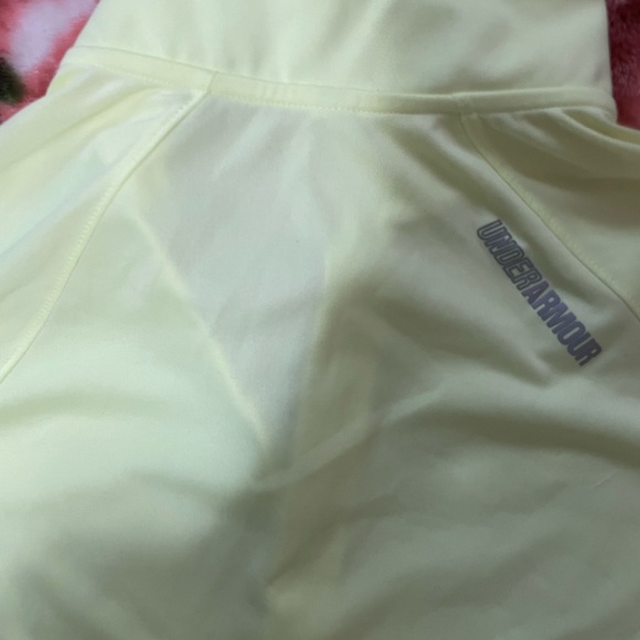 Under Armour - Fitted Half Zip - Heat Gear - Picture 8 of 8